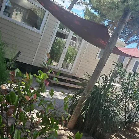 Mobil Les Sables D'or Camping *