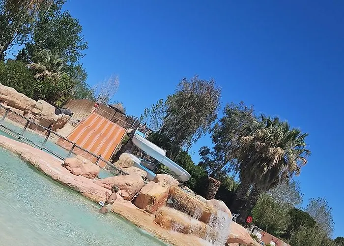 Mobil Les Sables D'or * アグド